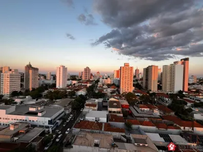 Apartamento com 3 Quartos à venda, 229m² no Vila Dubus, Presidente Prudente