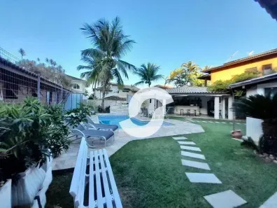Casa de Condomínio com 4 Quartos à venda, 450m² no Camboinhas, Niterói