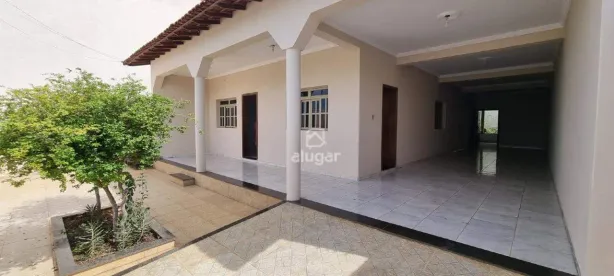 Casa com 3 Quartos para alugar, 200m² no Jardim Palmeiras, Montes Claros
