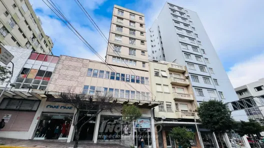 Sala Comercial à venda, 135m² no Centro, Caxias do Sul