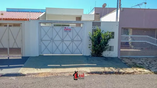 Casa com 2 Quartos para alugar, 76m² no Centro, Presidente Prudente