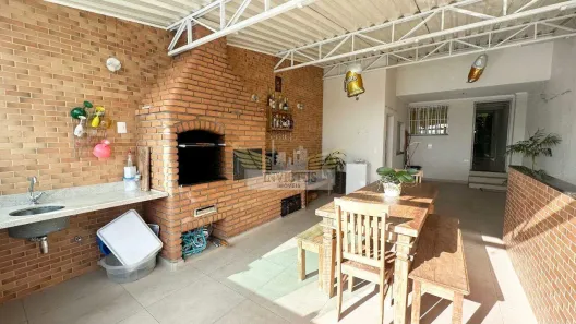 Sobrado com 4 Quartos à venda, 322m² no Cerâmica, São Caetano do Sul