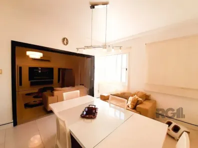 Apartamento com 3 Quartos para alugar, 136m² no Centro Histórico, Porto Alegre
