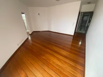 Apartamento com 2 Quartos para alugar, 90m² no Centro, Sete Lagoas