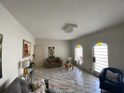 Casa com 3 Quartos à venda, 252m² no Centro, Mogi Mirim