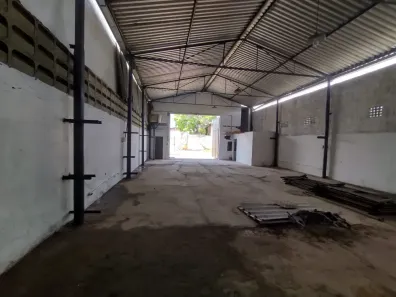 Galpão/Depósito/Armazém à venda, 200m² no Caxangá, Recife