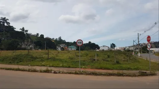 Ponto Comercial à venda, 6000m² no São Pedro, Juiz de Fora