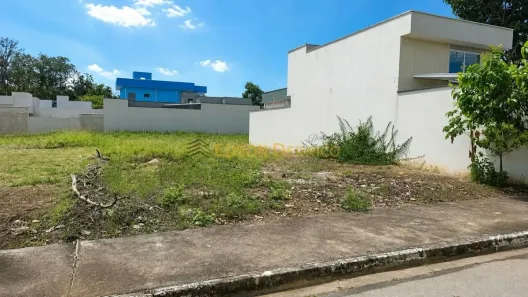Lote/Terreno à venda, 200m² no Loteamento Santa Clara, Pindamonhangaba