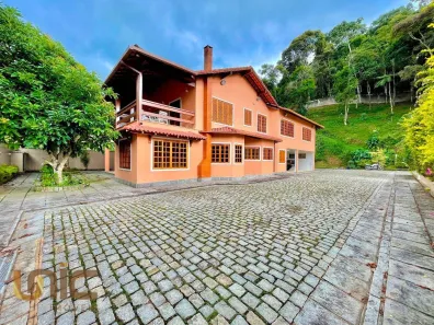 Casa de Condomínio com 6 Quartos à venda, 469m² no Albuquerque, Teresópolis