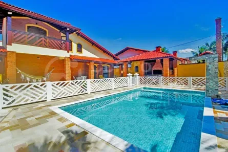 Casa com 4 Quartos à venda, 200m² no Parque Balneario Oasis, Peruíbe