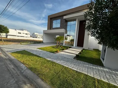 Casa de Condomínio com 4 Quartos à venda, 260m² no Universitário, Caruaru