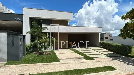 Casa com 3 Quartos à venda, 169m² no Jardim Maria Izabel, Marília