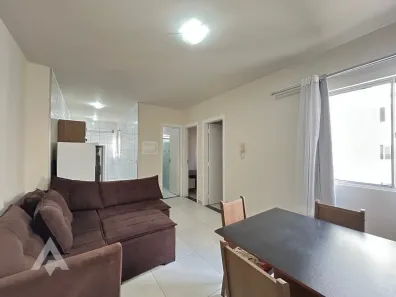 Apartamento com 2 Quartos para alugar, 55m² no Tribess, Blumenau
