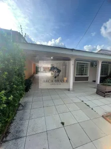 Casa com 3 Quartos à venda, 274m² no Aleixo, Manaus