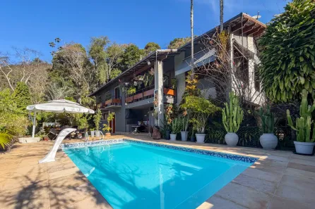 Casa com 3 Quartos à venda, 184m² no Parque do Imbui, Teresópolis