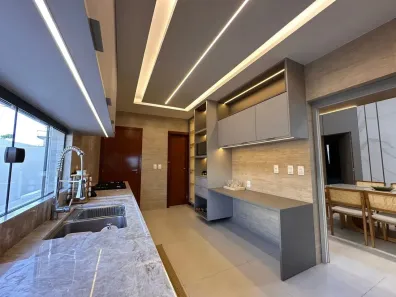 Casa de Condomínio com 4 Quartos à venda, 225m² no Uruguai, Teresina