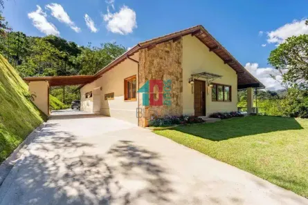 Casa com 3 Quartos à venda, 185m² no Itaipava, Petrópolis