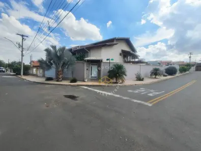 Casa com 5 Quartos à venda, 446m² no Jardim América, Paulínia
