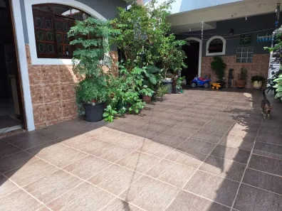 Casa com 4 Quartos à venda, 225m² no Pestana, Osasco