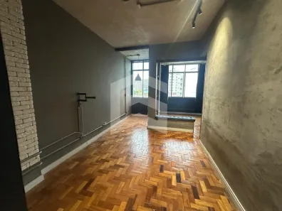Apartamento com 1 Quarto para alugar, 44m² no Grajaú, Rio de Janeiro