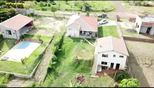 Fazenda/Sítio com 3 Quartos à venda, 190m² no , Álvares Machado