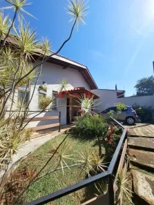 Casa com 3 Quartos à venda, 235m² no Cidade Universitária, Campinas