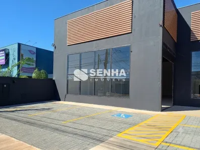 Ponto Comercial para alugar, 234m² no Novo Mundo, Uberlândia