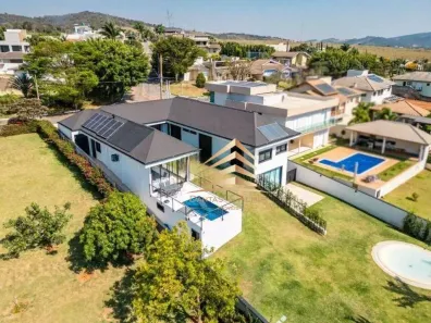 Fazenda/Sítio com 3 Quartos à venda, 296m² no Loteamento Fazenda Santana, Atibaia