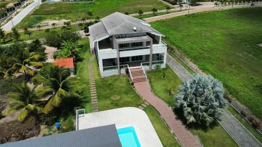 Casa de Condomínio com 4 Quartos à venda, 555m² no , Sairé