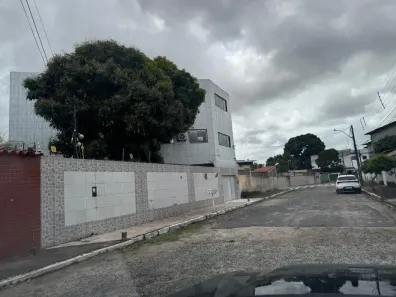 Casa com 6 Quartos para alugar, 400m² no Iputinga, Recife