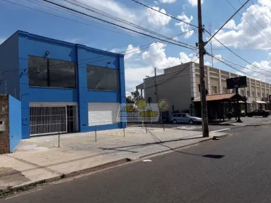 Galpão/Depósito/Armazém para venda ou aluguel, 442m² no Conjunto Manoel Mendes, Uberaba