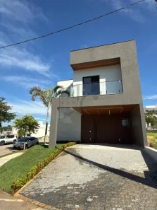 Casa de Condomínio com 3 Quartos à venda, 180m² no Cajuru do Sul, Sorocaba