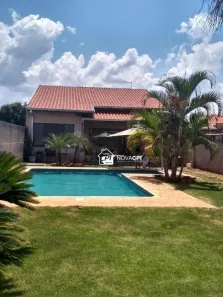 Fazenda/Sítio com 2 Quartos à venda, 120m² no João Aranha, Paulínia