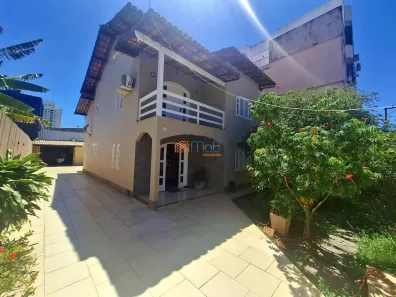 Casa com 6 Quartos à venda, 250m² no Praia Campista, Macaé