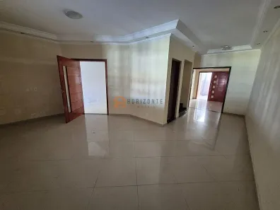 Sobrado com 3 Quartos à venda, 180m² no Jardim Nathalie, Mogi das Cruzes