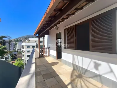 Casa com 2 Quartos para alugar, 144m² no Panorama, Teresópolis