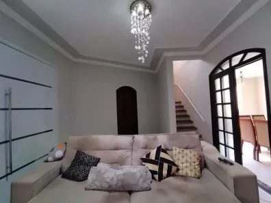 Sobrado com 3 Quartos à venda, 300m² no Jardim Dois Corações, Sorocaba