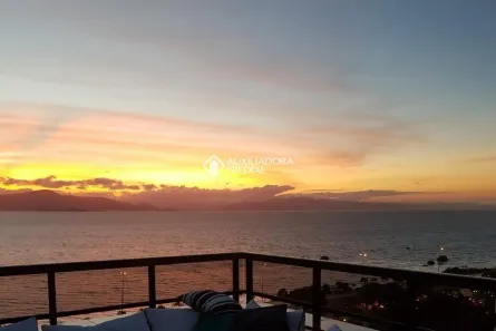 Cobertura com 4 Quartos para alugar, 303m² no Agronômica, Florianópolis