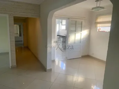 Apartamento com 3 Quartos para venda ou aluguel, 120m² no Centro, São José dos Campos