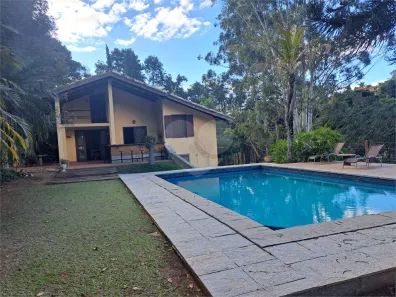 Casa de Condomínio com 3 Quartos à venda, 2131m² no , 