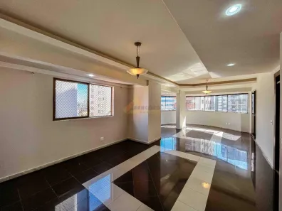 Apartamento com 3 Quartos para alugar, 200m² no Centro, Divinópolis