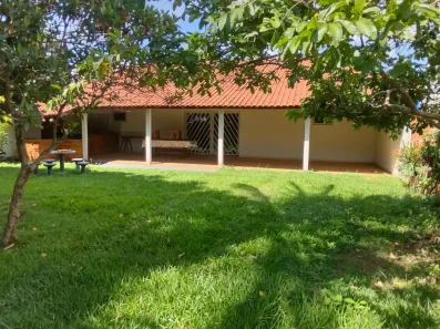 Fazenda/Sítio com 3 Quartos à venda, 1000m² no Recanto dos Curimbatás, Mendonça
