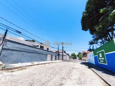 Casa com 8 Quartos para alugar, 357m² no Sapiranga-Coité, Fortaleza