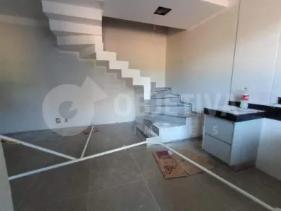 Casa com 2 Quartos à venda, 80m² no Jardim Europa, Uberlândia
