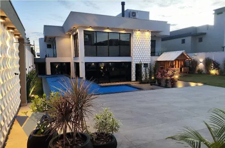 Casa de Condomínio com 4 Quartos à venda, 481m² no Santa Cruz, Cascavel