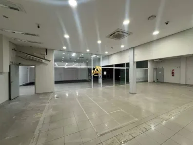 Ponto Comercial para alugar, 800m² no Glória, Vila Velha