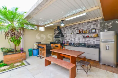Casa com 3 Quartos à venda, 259m² no Vila Mariana, São Paulo