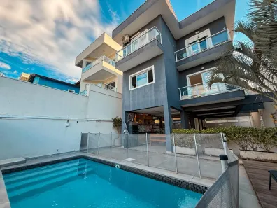 Casa de Condomínio com 4 Quartos à venda, 232m² no Moinho Velho, Cotia