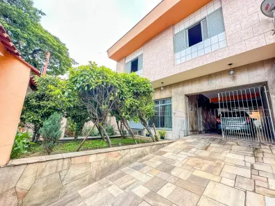 Sobrado com 3 Quartos à venda, 315m² no Vila Homero Thon, Santo André