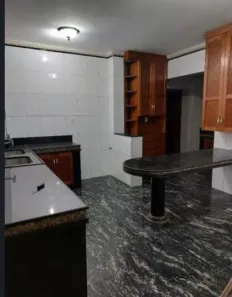 Apartamento com 3 Quartos para alugar, 190m² no São Brás, Belém